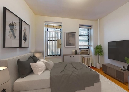 East 89 Street - Photo 1