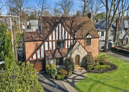 106 Thayer Road - Photo 1