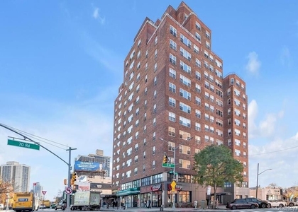 107-40 Queens Boulevard - Photo 1