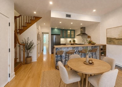 82 Visitation Place - Photo 1
