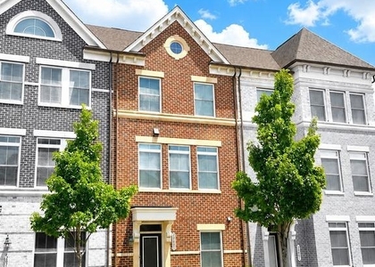 20800 Duxbury Terrace - Photo 1