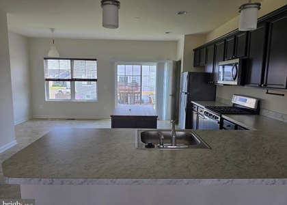 243 Crofton Court - Photo 1