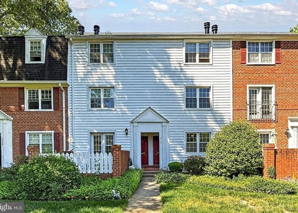 2711 S Walter Reed Drive S - Photo 1