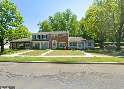 128 Rockland Drive - Photo 1