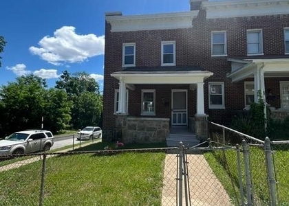 787 Linnard Street - Photo 1