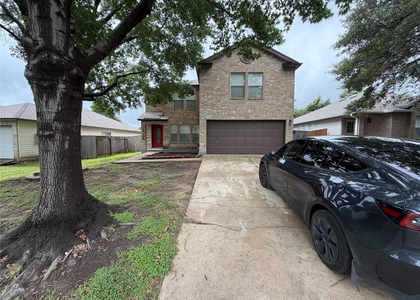 1704 Matagorda Dr - Photo 1
