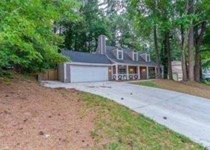 135 Barrington Drive E - Photo 1