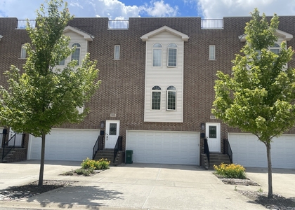 908 East Street - Photo 1