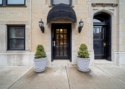 604 W Addison Street - Photo 1
