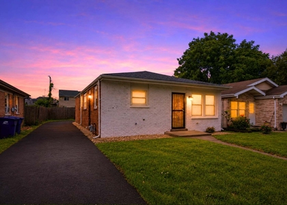 3025 140th Street - Photo 1