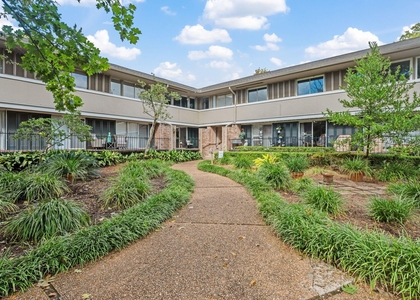 642 S Ripple Creek Drive - Photo 1