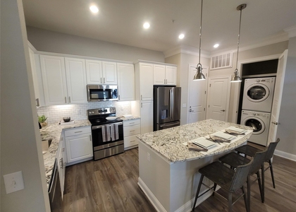 2111 Austin Street - Photo 1