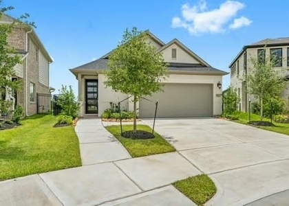 724 Lake Lacosta Drive - Photo 1