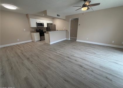 5315 Summerlin Road - Photo 1