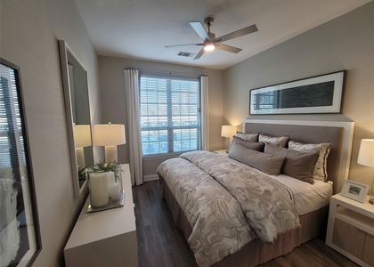 2111 Austin Street - Photo 1