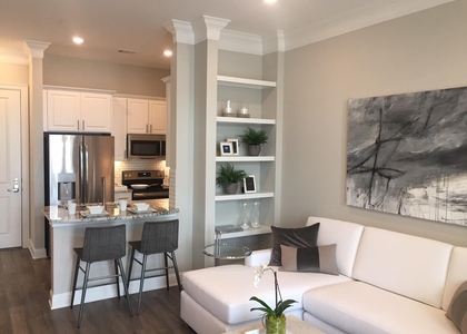 2111 Austin Street - Photo 1