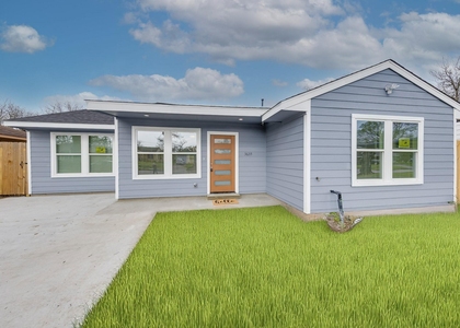 3635 Ward Street - Photo 1