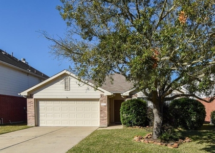 16122 Speyburn Court - Photo 1