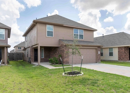 19007 Moynihan Drive - Photo 1