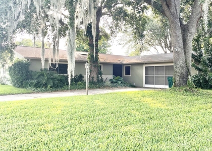 3025 Briarwood Lane - Photo 1