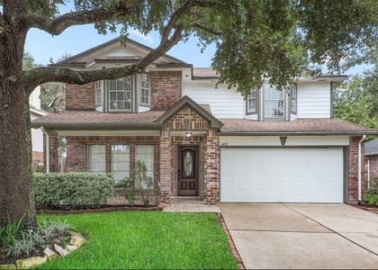 602 Oak Briar Drive - Photo 1