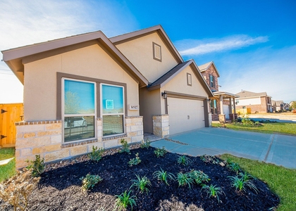30327 Centipede Grove Lane - Photo 1