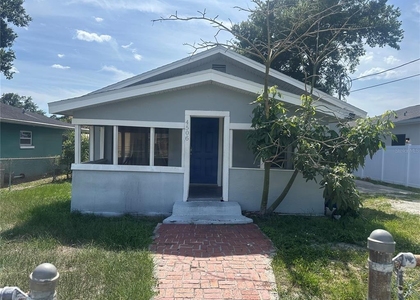 4506 N 42nd Street - Photo 1