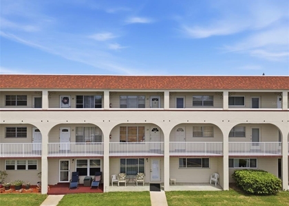 2434 Australia Way E - Photo 1