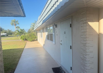 1802 Bedford Terrace - Photo 1