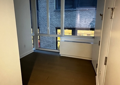 5th Avenue - Photo 1