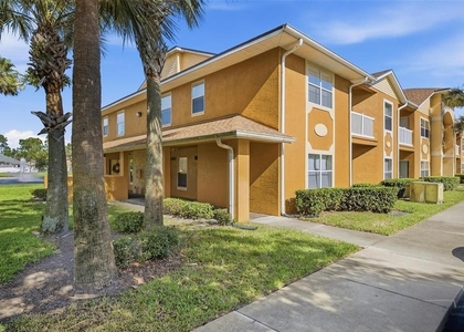 4600 E Moody Boulevard - Photo 1
