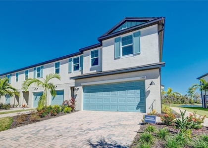 5512 Tripoli Drive - Photo 1