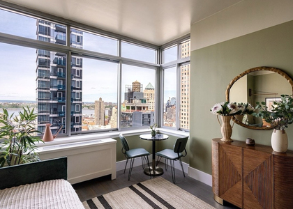  West 47th Street - Photo 1