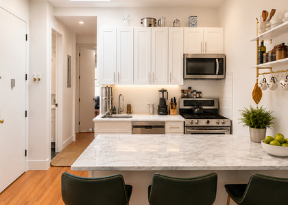 595 Eastern Pkwy - Photo 1