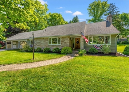 30 Lyndon Road - Photo 1