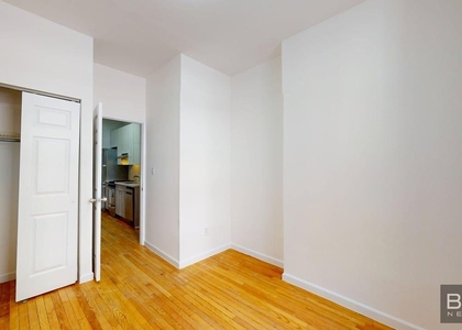 East 91st Street - Photo 1
