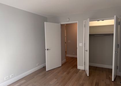 West 48th Street - Photo 1