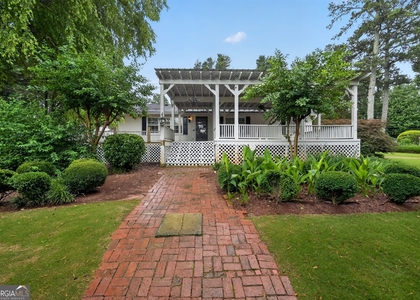 1455 Courtney Lane - Photo 1