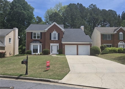 10845 Glenbarr Drive - Photo 1