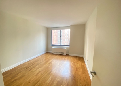 West 48th Street - Photo 1