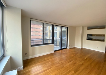 West 48th Street - Photo 1
