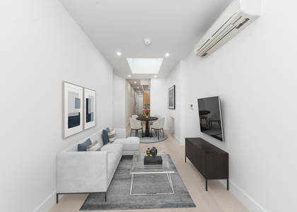 47 Saint Marks - Photo 1