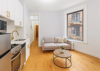 3rd Avenue - Photo 1