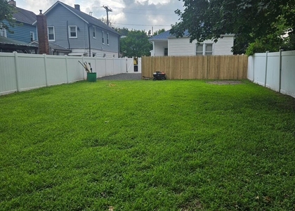 116 De Witt Avenue - Photo 1