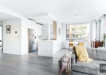 West End Avenue - Photo 1