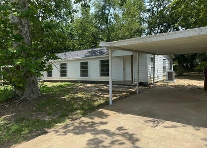 560 Athens Street - Photo 1