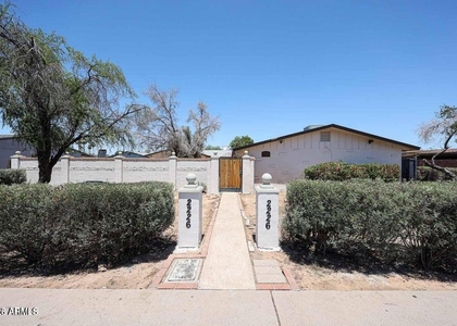 2226 W Heatherbrae Drive - Photo 1