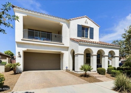 5104 S Salk Lane - Photo 1