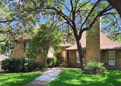 2001 Birchwood Lane - Photo 1