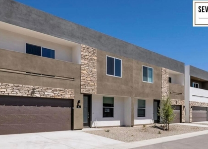 6631 S 7th Street - Photo 1